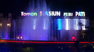 Sambut Pemudik dengan Mengubah Lampu Taman Stasiun Puri