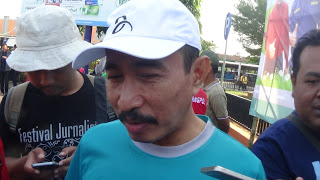 Kendati Prihatin, Bupati Tidak Akan Serukan Boikot Pekerja Kebersihan