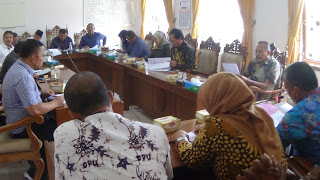 Komisi C DPRD Pati Bahas Raperda APBD TA 2019 dengan DPUTR