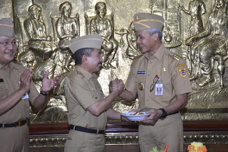 Bupati Ucapakan Selamat Ulang Tahun Gubernur