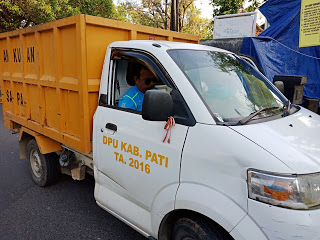 MERUBAH PEMIKIRAN, SAMPAH SYMBOL KEMAKMURAN