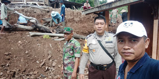 Padat Karya Tunai Berlangsung di Giling