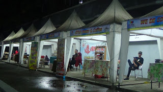 Tenda-tenda di Pusat Kuliner Sudah Pantas Untuk Berjualan