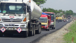 Tak Ada Alasan Pembiaran Truk Masuk Kota