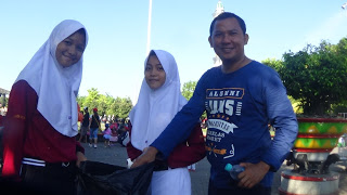 Relawan Muda Peduli Sampah dari SMP 3 Pati