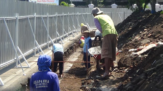 Lebih dari 100 Pekerja Dikerahkan Menggarap Proyek Revitalisasi Alun-alun Pati