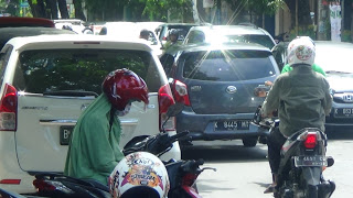 Penjajahan Atas Hak Publik Mulai Muncul di Jl Dr Sutomo