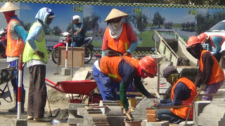 Revitalisasi Alun-alun;Kejar Progres 50 Persen di Pertengahan Bulan Ini