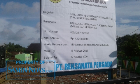 Papan Proyek Tidak Lagi Ditempelkan di Dinding Brak Kerja