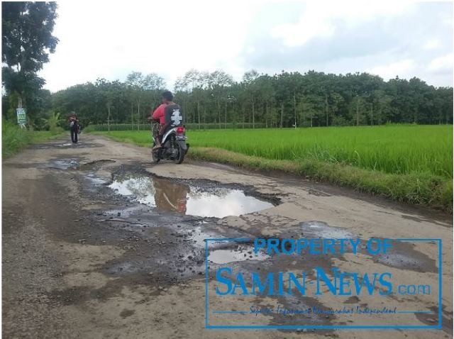 Tiga Tahun Dibiarkan, Ruas Jalan di Pucakwangi Sering Memakan Korban