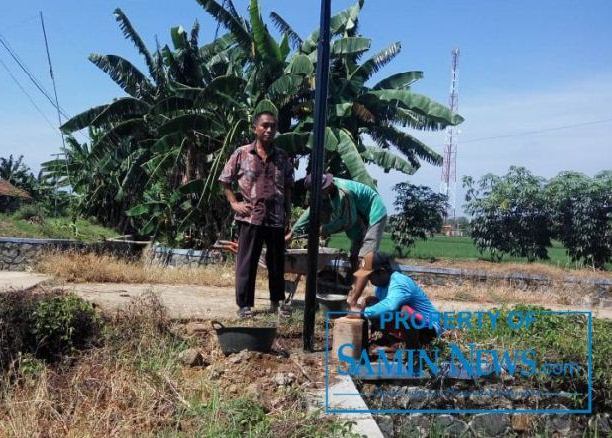 Beri Rasa Aman, Pemdes Margortuhu Kidul Anggarkan 25 Juta untuk Pemasangan Lampu