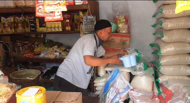 Lebaran Sebentar Lagi, Harga Sembako di Pasar Puri dalam Kondisi Stabil