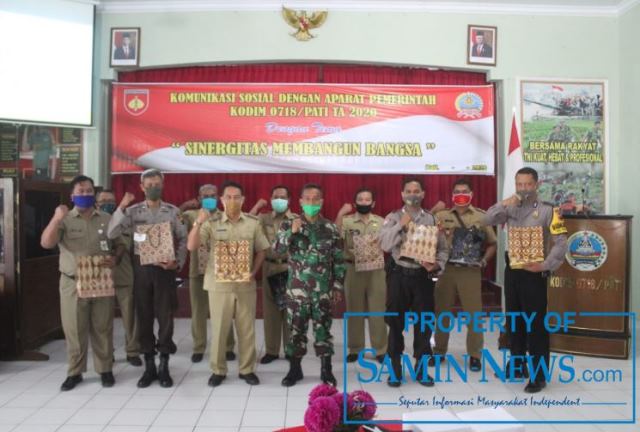 Kodim Pati Bersama Aparat Pemerintahan Se-Kabupaten Pati Gelar Komsos Bertajuk Sinergitas Membangun Bangsa