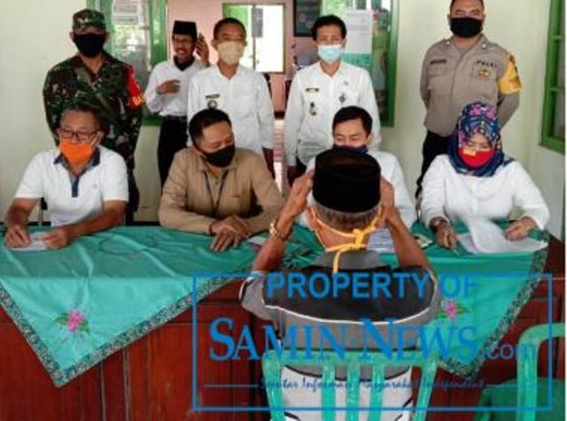 Pemdes Margotuhu Kidul Salurkan BLT DD Tahap 2 dengan Standar Protokol Kesehatan