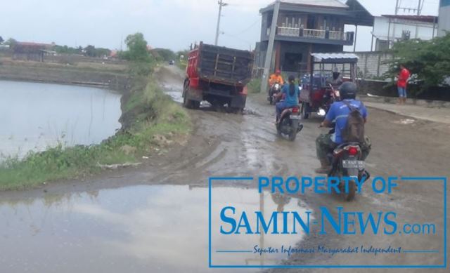 Dampak Ketidakjelasan Alokasi Bantuan Provinsi, Jalan Bajomulyo Kian Parah