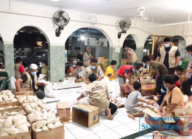 Masjid Al-Islah Runting Tambaharjo Bagikan Sembako Gratis