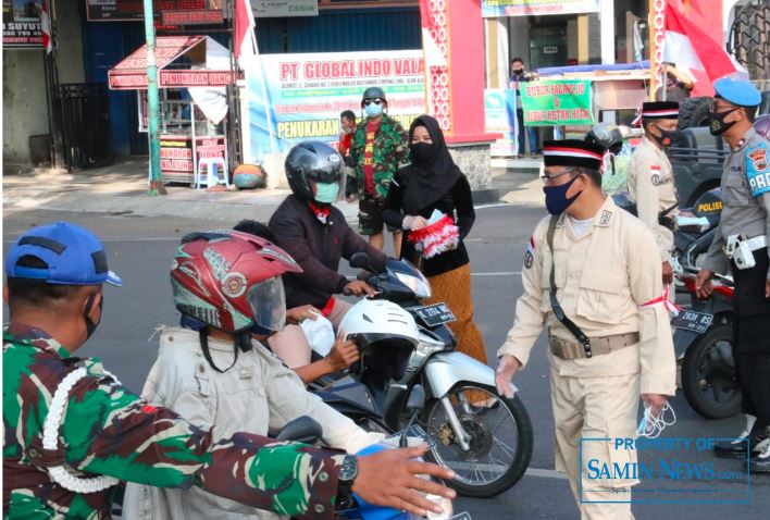 Kodim Pati Kampanyekan Protokol Kesehatan dengan Berpakaian ala Pejuang