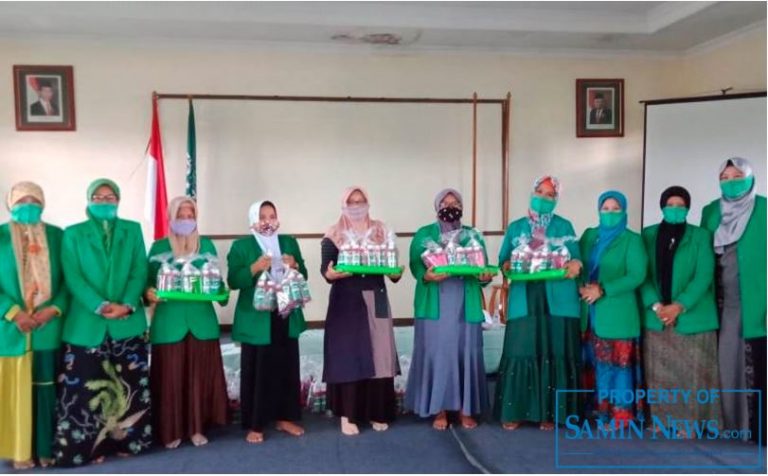 Jelang Hari Santri, PC Fatayat NU Pati Buat Gerakan Sambang Santri