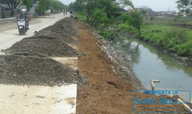 Penataan Bahu Jalan yang Terus Dimaksimalkan