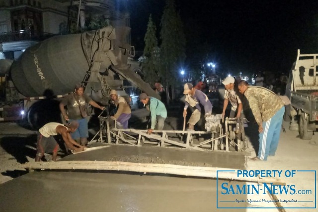 Semalam Berlangsung Pengecoran Rigid Beton Terakhir di Ruas Jalan Bajomulyo