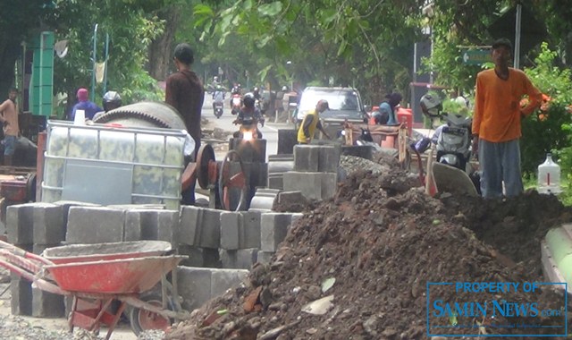 Beberapa Rekanan yang Mengerjakan Drainase Kota Ditegur PPK