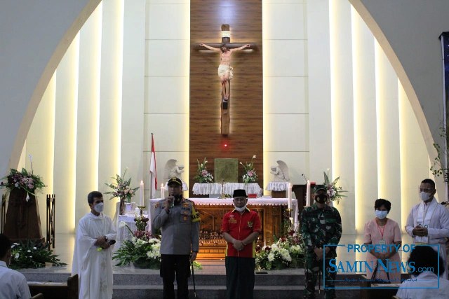 Berikan Rasa Aman, Kapolres Pantau 3 Gereja di Kabupaten Pati