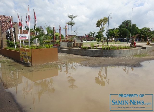 Tidak Tersedia Anggaran untuk Peningkatan Jalan Sekeliling Alun-alun Jakenan