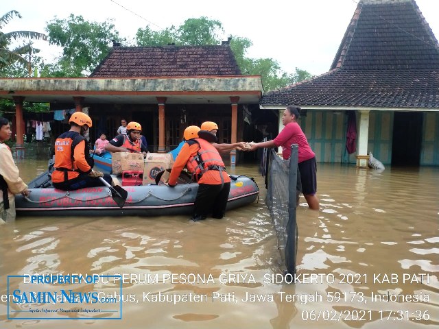 Bosan di Kuburan, Tim Pemakaman BPBD Terjun ke Lokasi Genangan Banjir