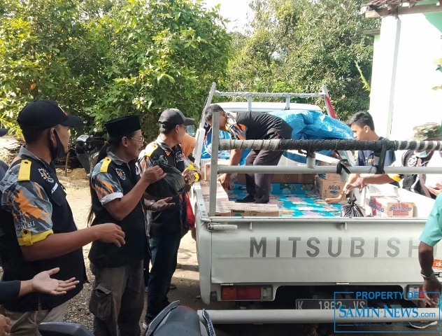 Meski Harus Model ”Saweran” GMBI Juga Peduli Warga Terdampak Bencana Banjir