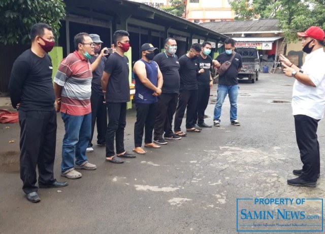 Personel Pasar Sleko 1 dan 2 Juga Selesai Melakukan Pelatihan Pemadaman Kebakaran