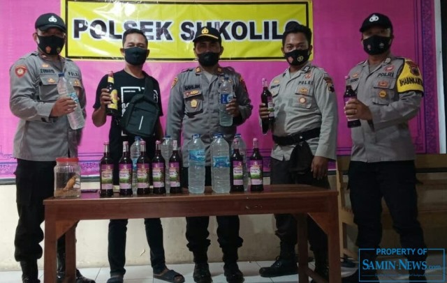 Polsek Sukolilo Amankan Wilayahnya dari Peredaran Miras