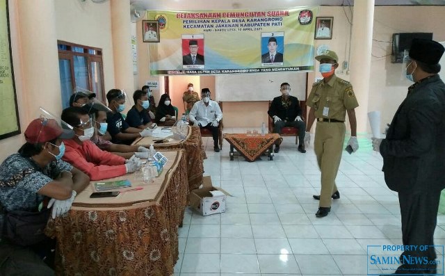 Di Kecamatan Jakenan; Ada Calon ”Incumbent” Diungguli Istrinya