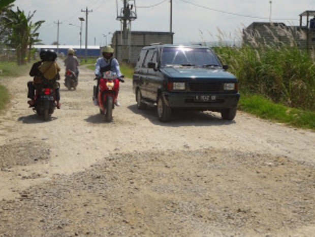 Kerusakan Ruas Jalan Bulungcangkring Cukup Ditutup dengan Beskos