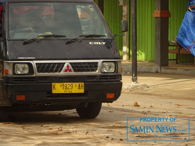 Pengguna Jalan Minta Agar Ceceran Tanah Selalu Dibersihkan