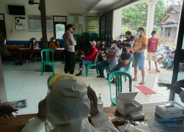 Warga Poparangparing Baru Datang dari Mudik Jalani Swab Antigen