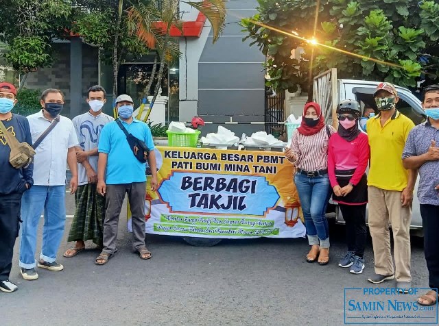 Pekan Ketiga Ramadhan PBMT Kembali Bagikan Makanan Pembatal Puasa