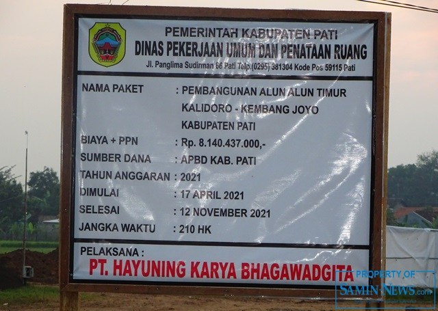 Rambu Pengaman Paket Pekerjaan Fasilitas Publik di Kalidoro