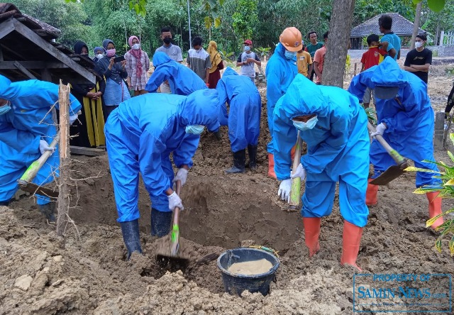 Kemarin Pemakaman Jenazah Standar Protokol Covid-19 Masih Seperti Hari Sebelumnya