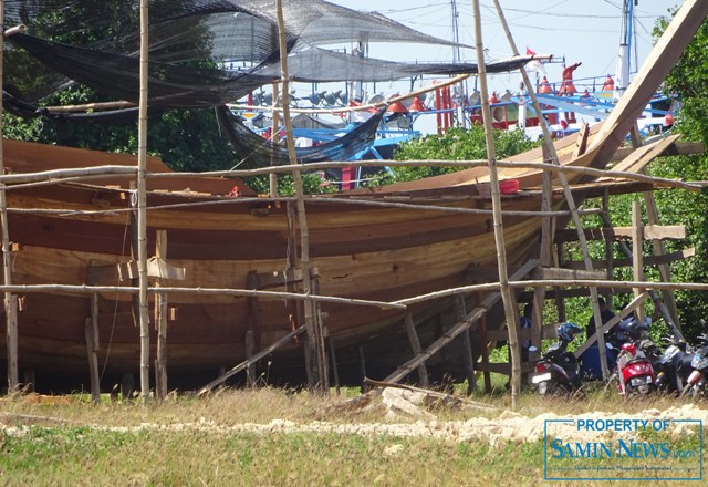 Lingkungan Kawasan Kolam Tambat Kapal Sudah Berdiri Usaha Bengkel Perkapalan