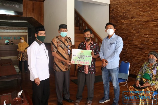 Baznas Blora Kembali Serahkan Zakat dan Infaq ASN