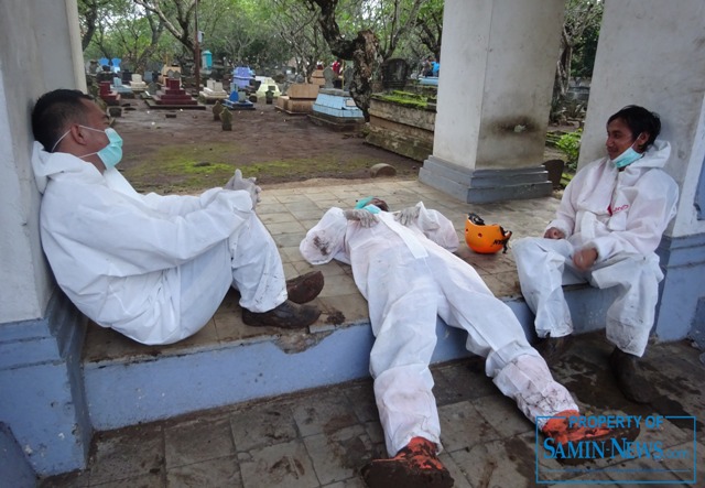 Kemarin Pemakaman Jenazah Standar Protokol Covid-19 Mengulang Rabu Lalu