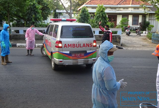 Kemarin Dimakamkan Lima Jenazah Standar Protokol Covid-19