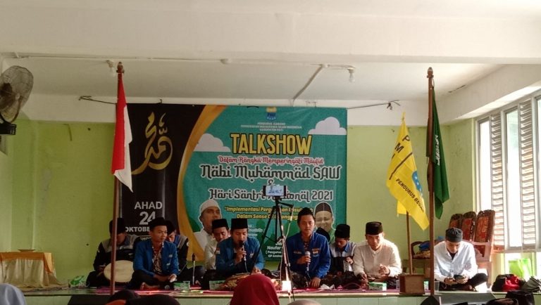 PC PMII Pati Gelar Talkshow Peringatan Maulid Nabi dan Hari Santri