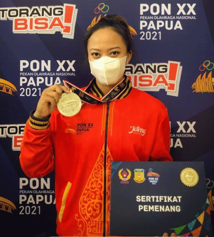 Pesenam asal Pati tergabung dalam kontingen Jawa Tengah Yogi Laila Rahmadhani menyabet medali perak pada final Cabor Senam nomor perorangan putri. Foto: instagram pribadinya/@yoginovi