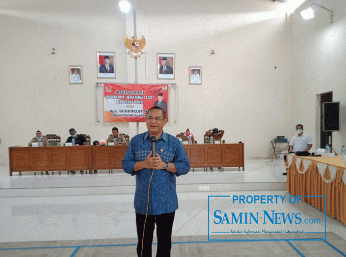 Anggota DPR RI dari Partai Gerindra H. Sudewo, kembali memberikan program bantuan bedah rumah tidak layak huni bagi masyarakat Kabupaten Pati