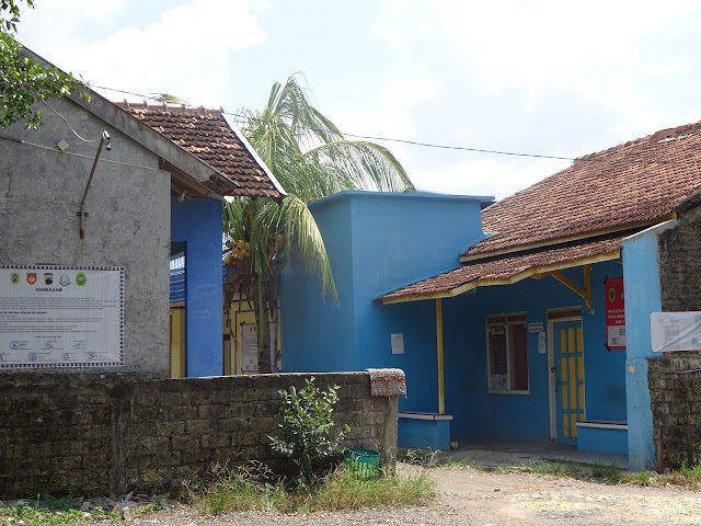 Lima Hari Jelang Berakhirnya Peringatan Kedua Untuk Warga Penghuni Lorong Indah