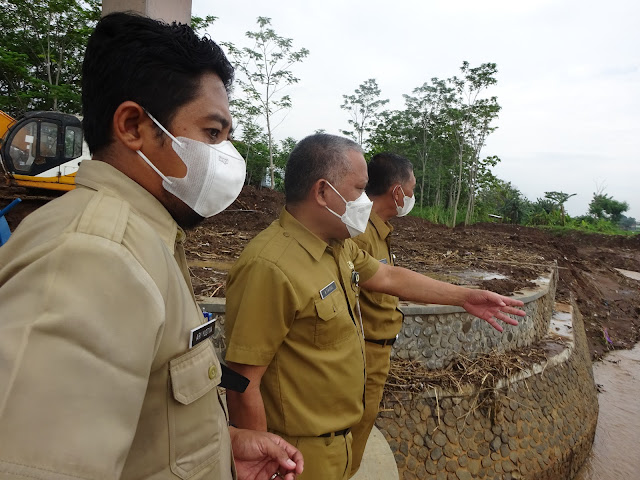 Kepala DPUTR Cek Langsung Paket Pekerjaan Jaringan Irigasi D.I