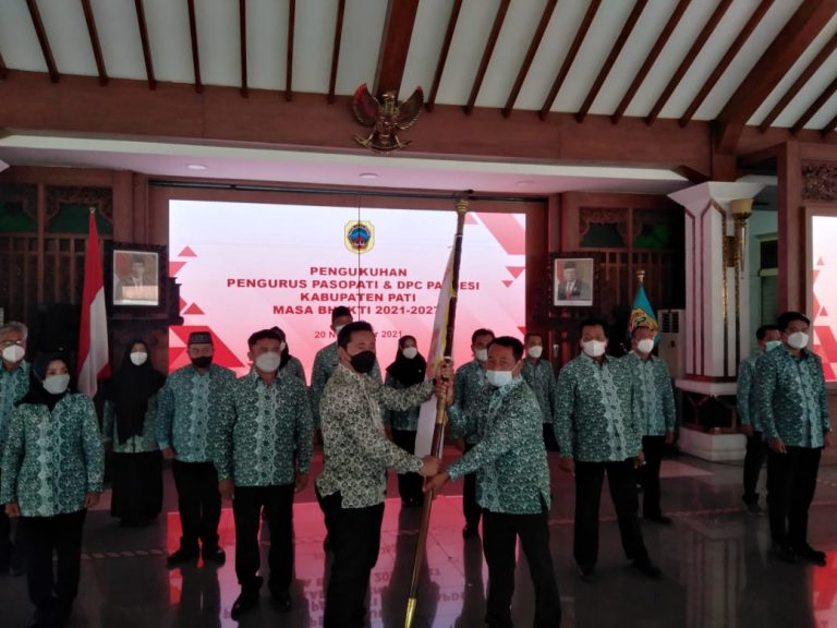 Pengurus Pasopati dan DPC Papdesi Pati Dikukuhkan