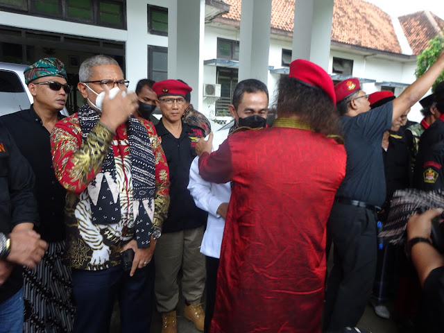 Hujan Deras Iringi Pembaretan Patriot Garuda Nusantara Pati