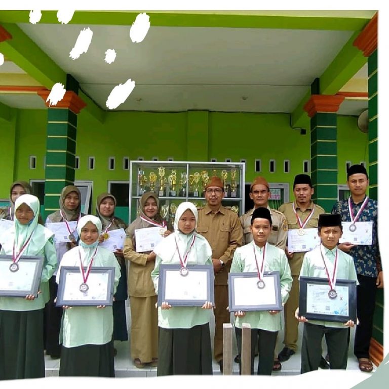 Siswa MTs Tarbiyatul Banin Winong Borong 89 Medali di Olimpiade Sains dan PAI Nasional